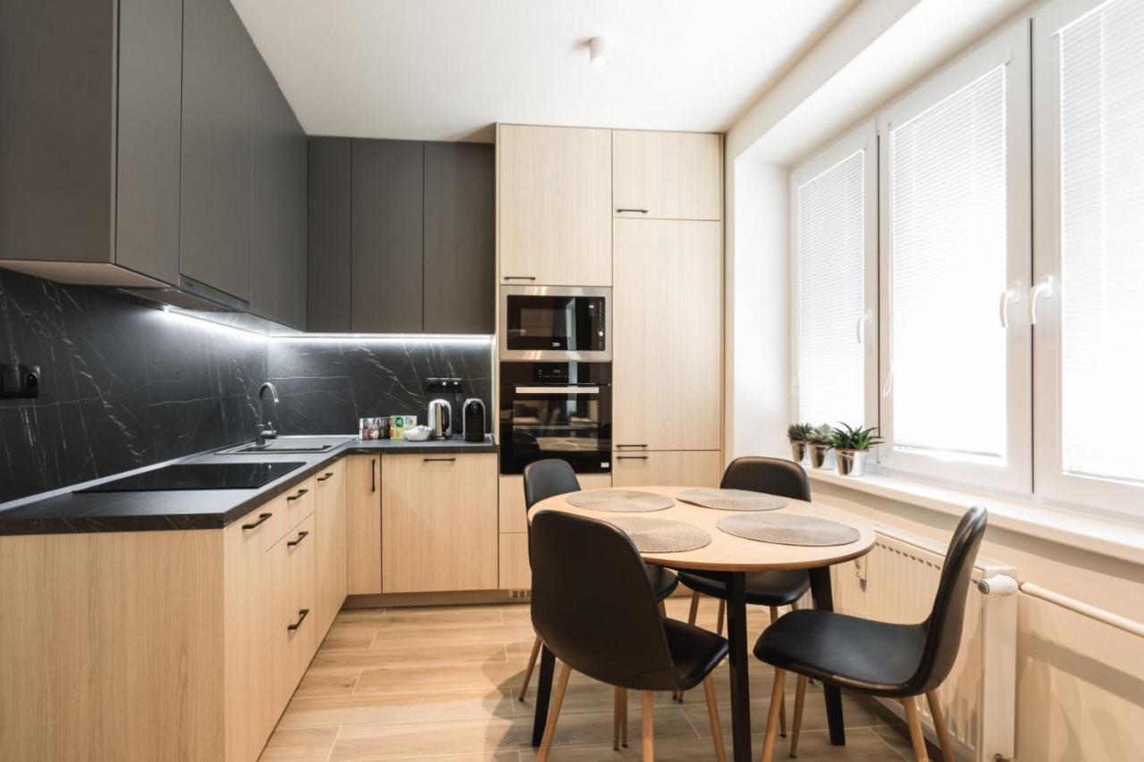 Flexihome Sk - Tolsteho - Free Parking On The Street - 2 Bedrooms Kosice Exterior photo